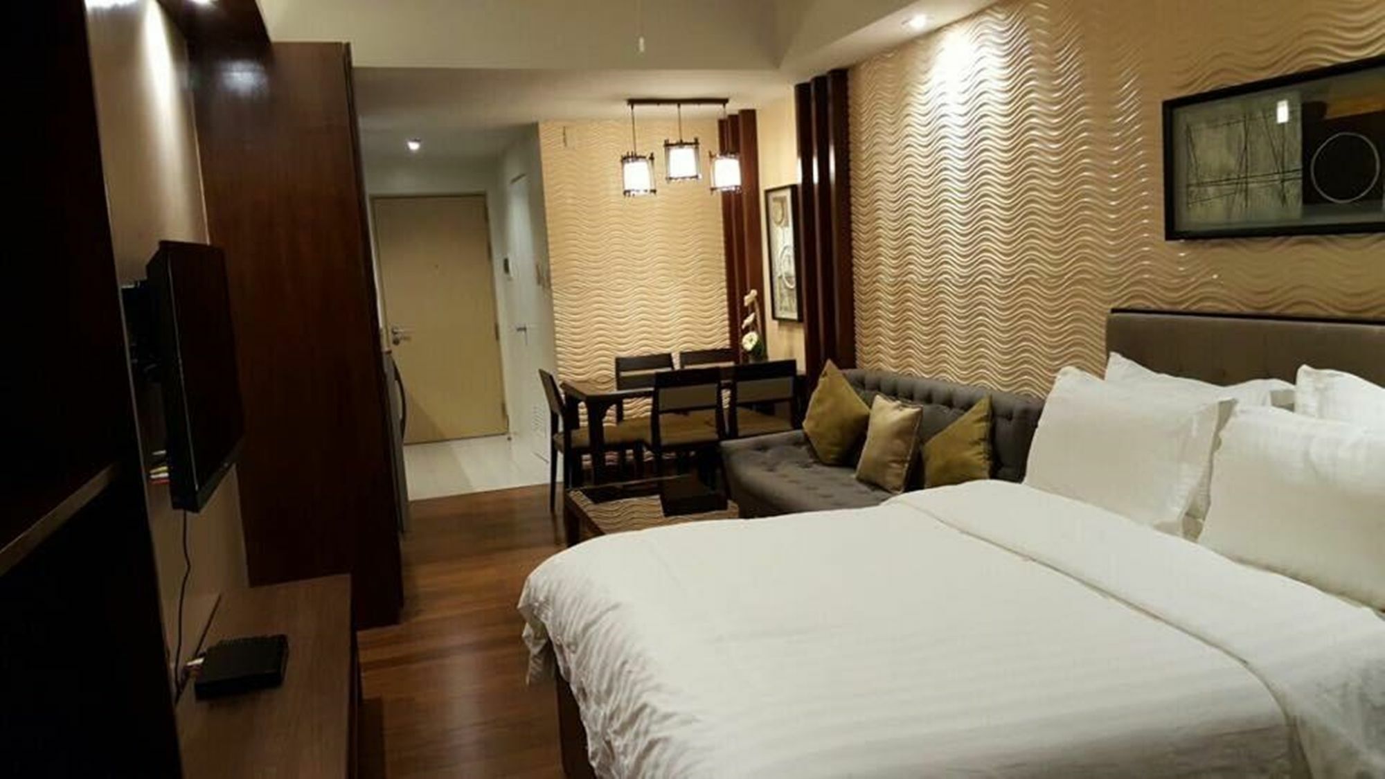 Ferienwohnung Relaxing Wind Tagaytay City Exterior foto